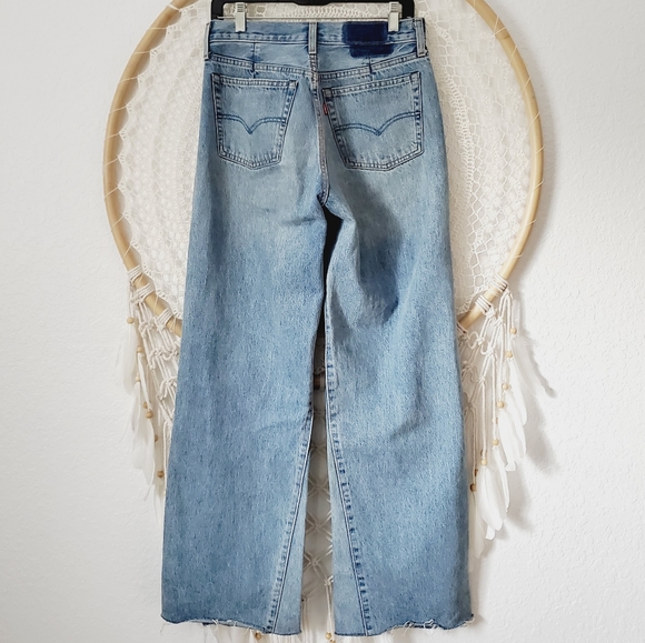 ⚡️ Levi's Altered Wide-Leg High Rise Jeans ⚡️ - Picture 10 of 11
